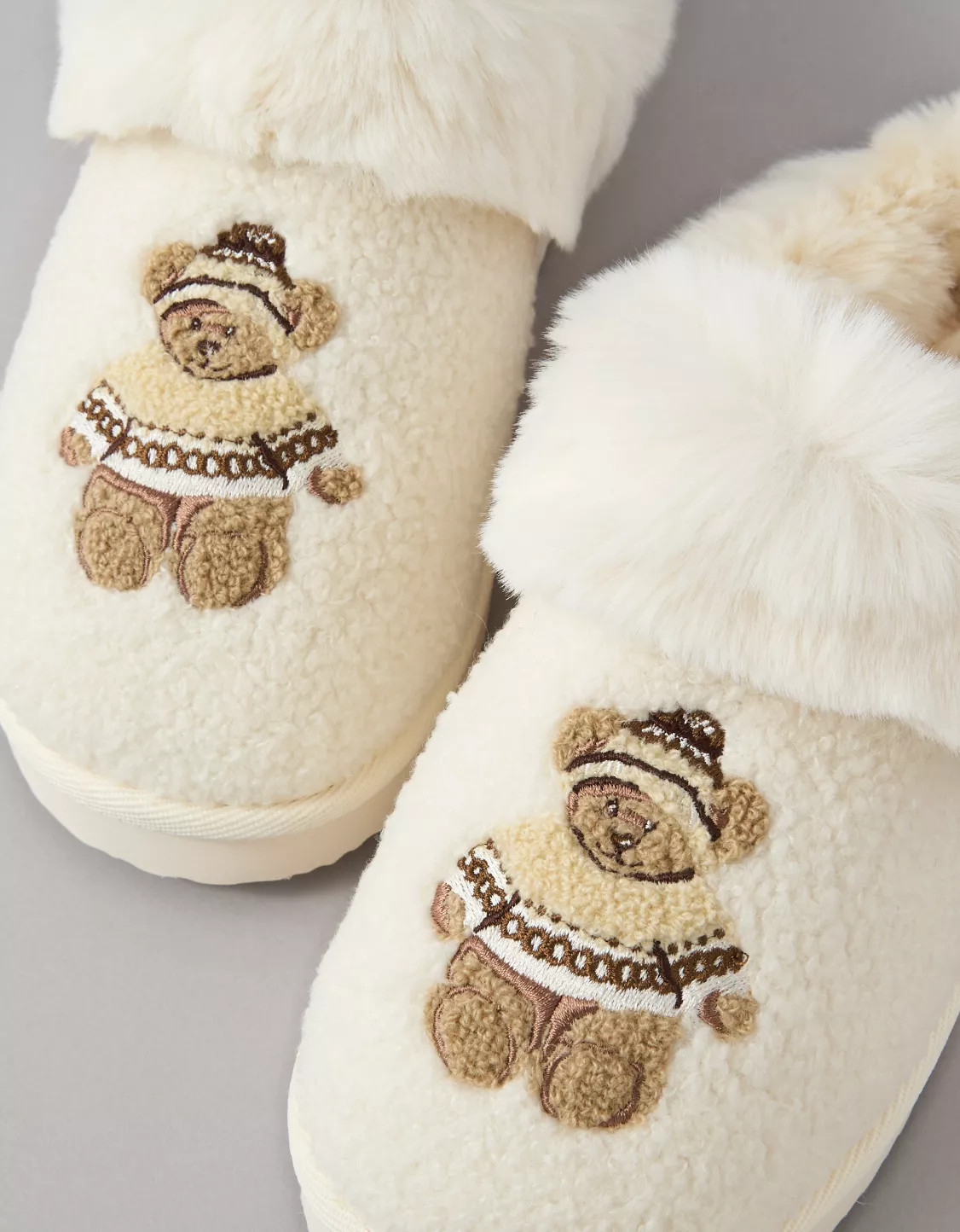 AE Shearling Scuff Slipper | American Eagle Outfitters (US & CA)