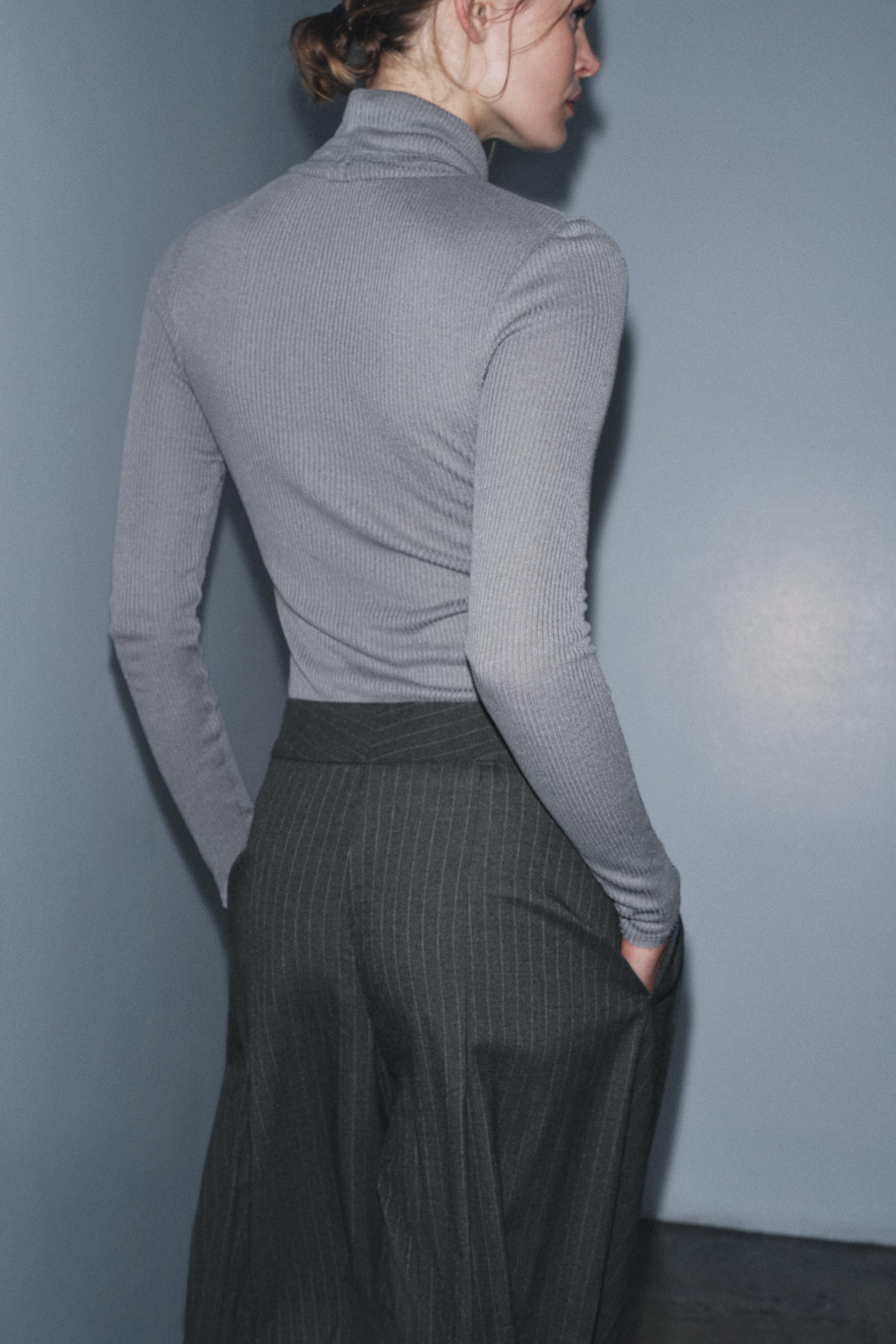 HIGH COLLAR RIBBED TOP | Zara US