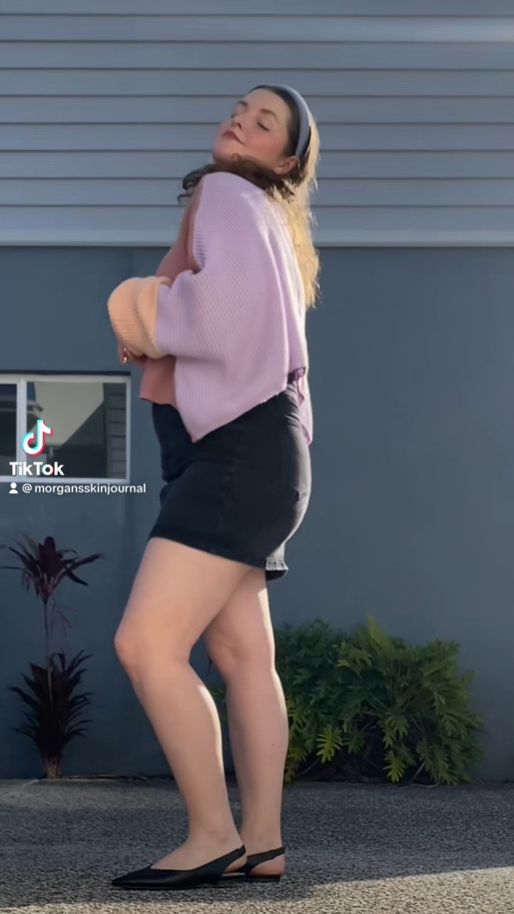 Friday fit! A but if colour before the weekend 💜

#LTKaustralia #LTKfit