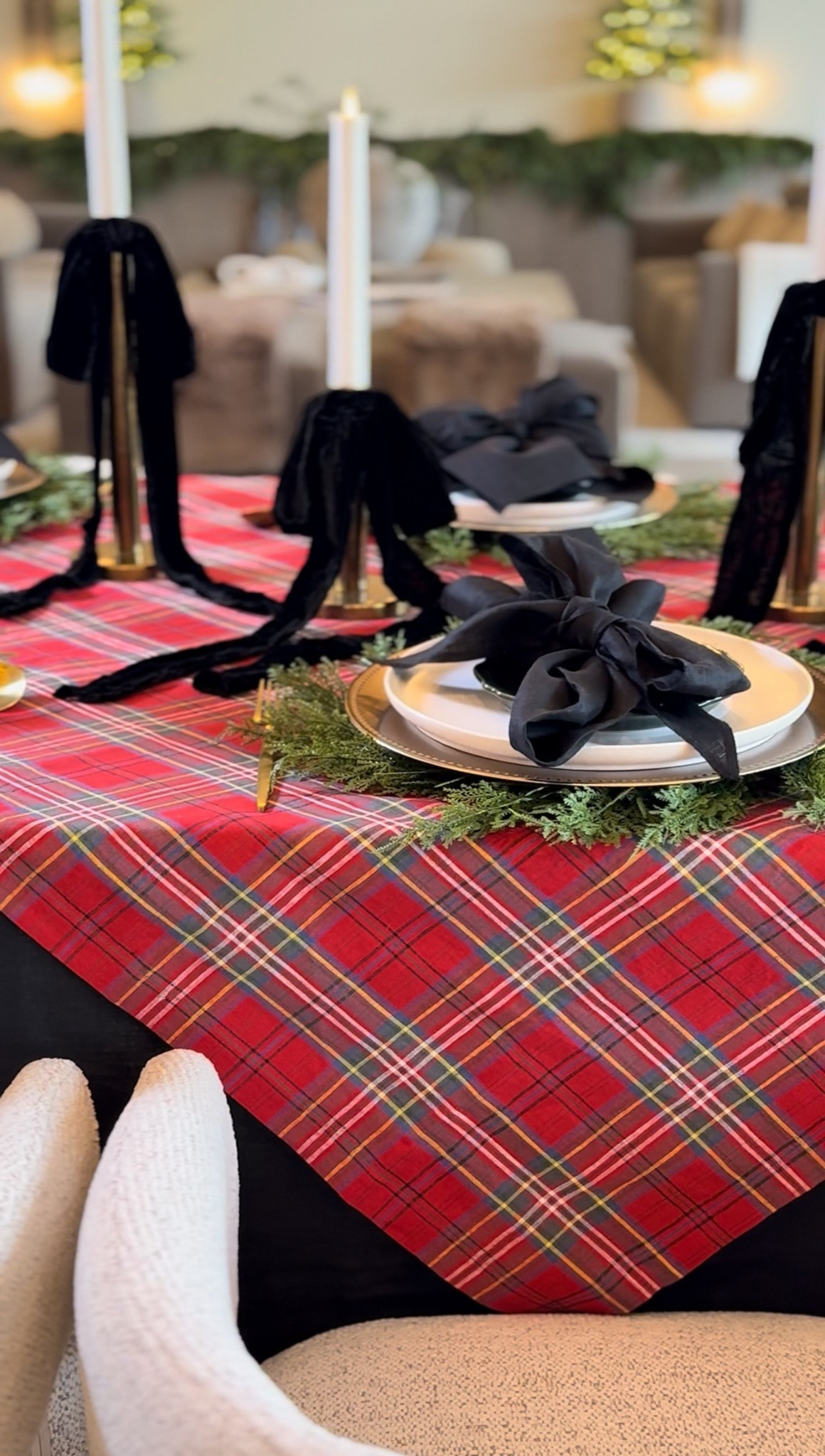 I love this Ralph Lauren inspired table scape.

Christmas Decor. Table scape. Candles. Ralph Lauren Inspired Christmas. Plaid Table Cloth. Velvet Christmas Bows  

 #LTKHoliday #LTKSeasonal #LTKHome