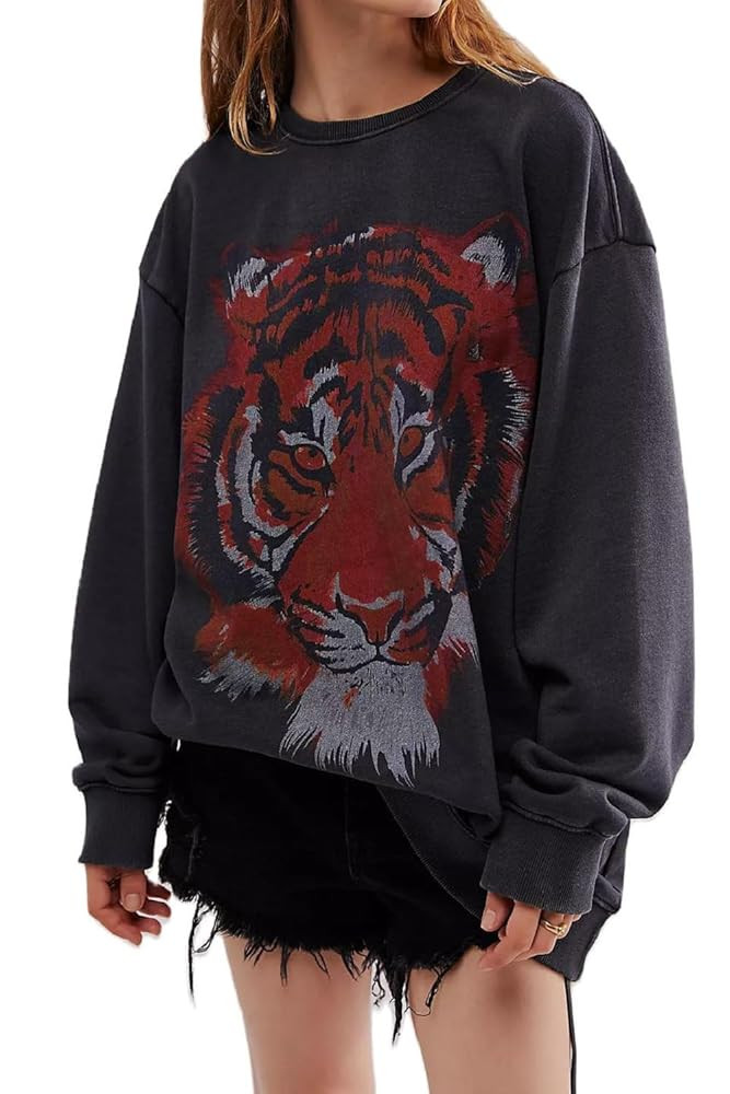 Bocymolay Women Tiger Print Sweatshirts Graphic Oversized Crewneck Pullover Tops Long Sleeve Fall... | Amazon (US)