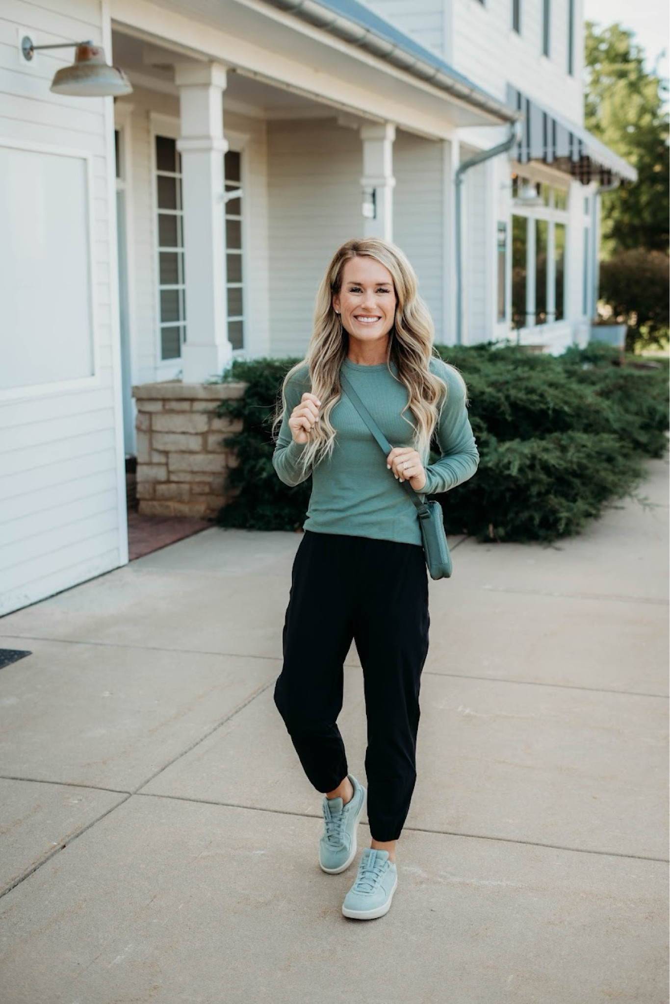 Lululemon Activewear

Athleisure  fall outfit  fall fashion  fitness  leggings  gym outfit  workout clothes  casual outfit 

#LTKStyleTip #LTKActive #LTKSeasonal