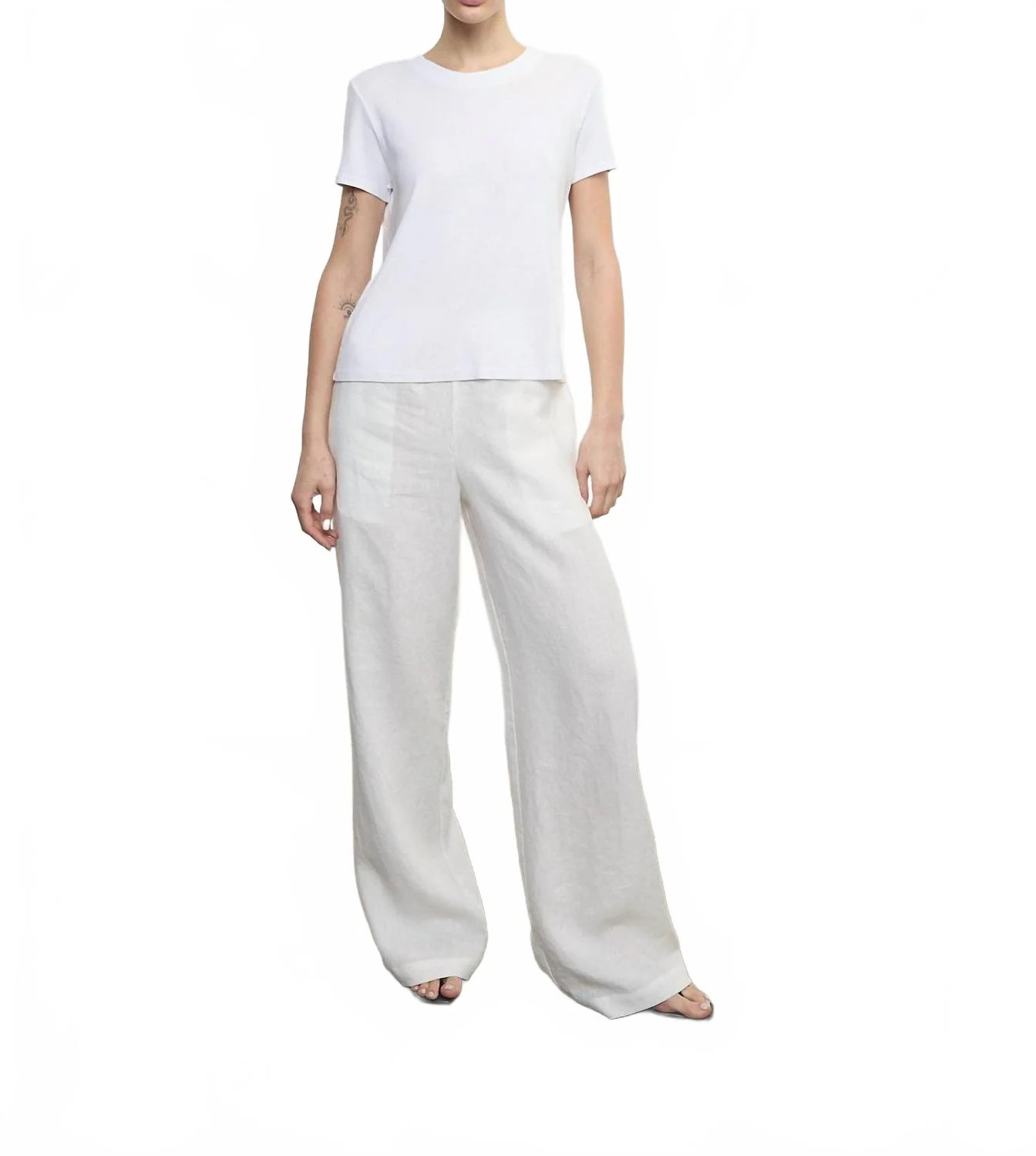 Supima Cotton Essential Short Sleeve Top In White | Shop Simon