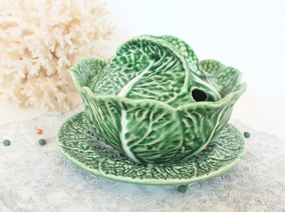 Bordallo Pinheiro cabbage leaf condiment serving set. Small lidded bowl, underplate, made in Port... | Etsy (US)