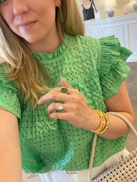 Summer Vacay looks but make it green strawberry quartz 💚
#wearcg #christinagreene 

#LTKstyletip #LTKSeasonal #LTKtravel