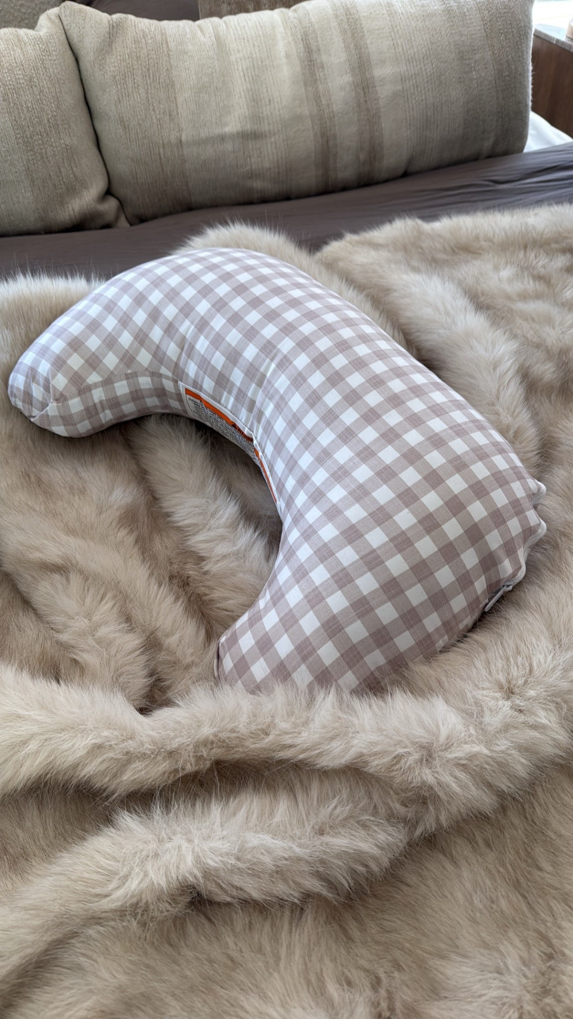 Nursing pillow

#LTKStyleTip #LTKmomlife #LTKBaby