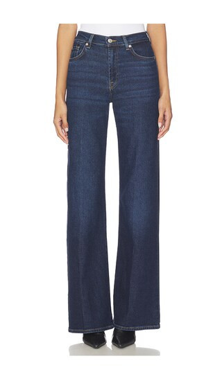 7 For All Mankind Lotta Jeans in Navy. - size 28 | Revolve Clothing (Global)