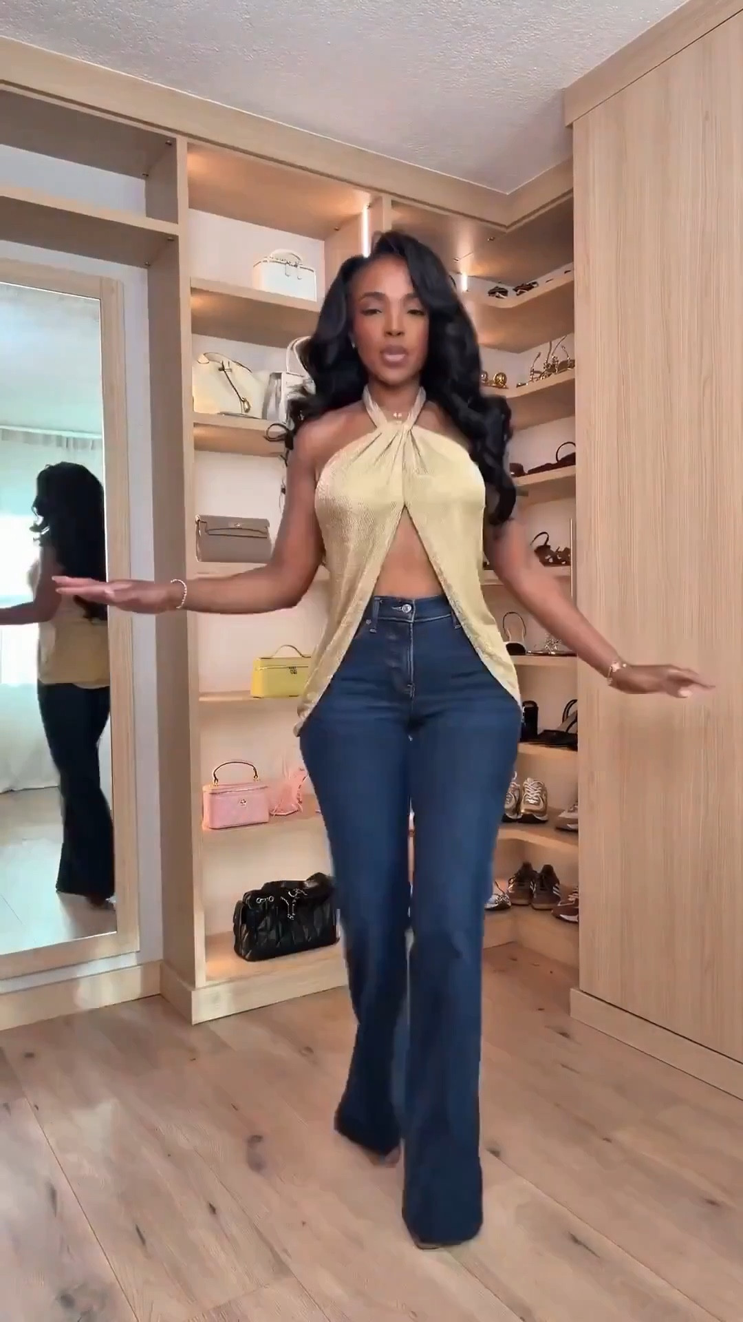 Scroll to shop!! These everyday outfits featuring a relaxed statement blouse paired with flattering dark wash denim for an easy elevated look.

Perfect for everyday wear, casual outings, errands, brunch, or dressed up with heels for a polished look.

#LTKdayinmylife #LTKPetite #LTKTravel