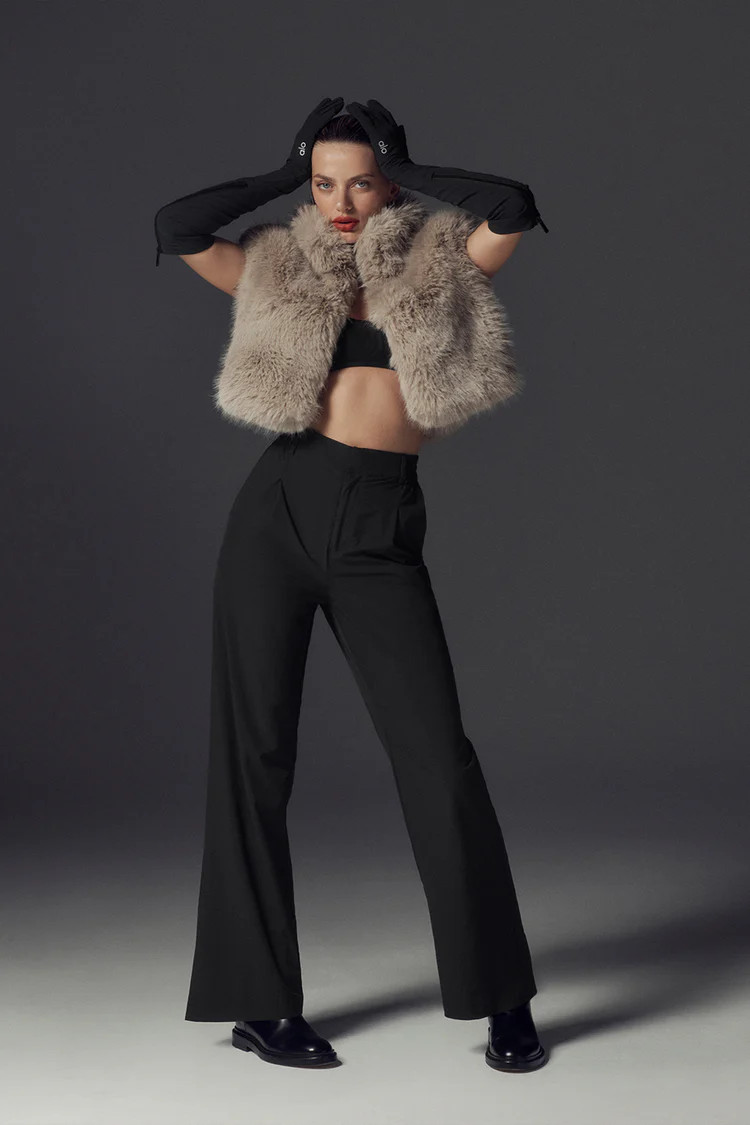 Opulent Faux Fur Cropped Vest - Ivory | Alo Yoga (US)