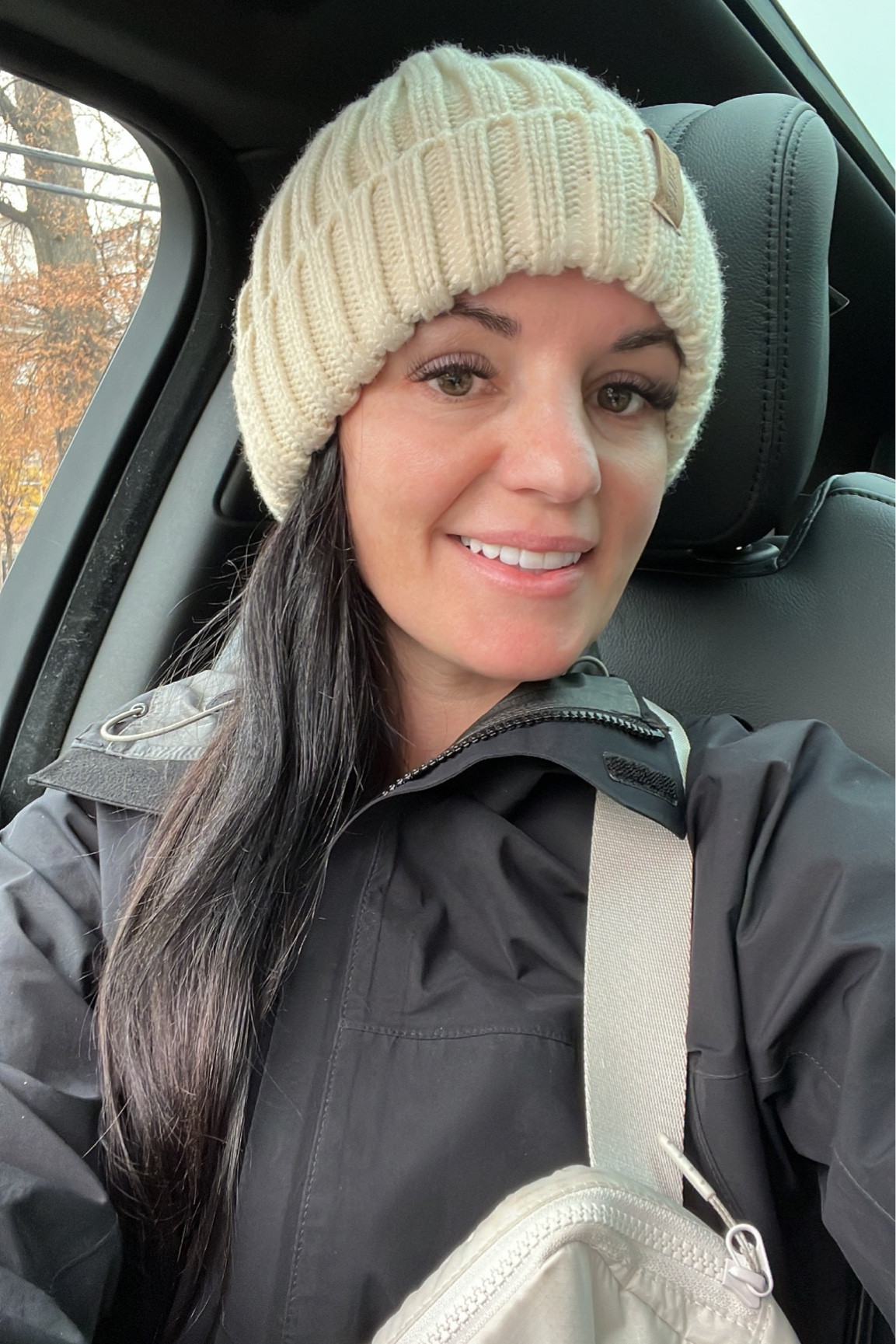 Todays look ❄️
Amazon - amazon beanie - lululemon belt bag 