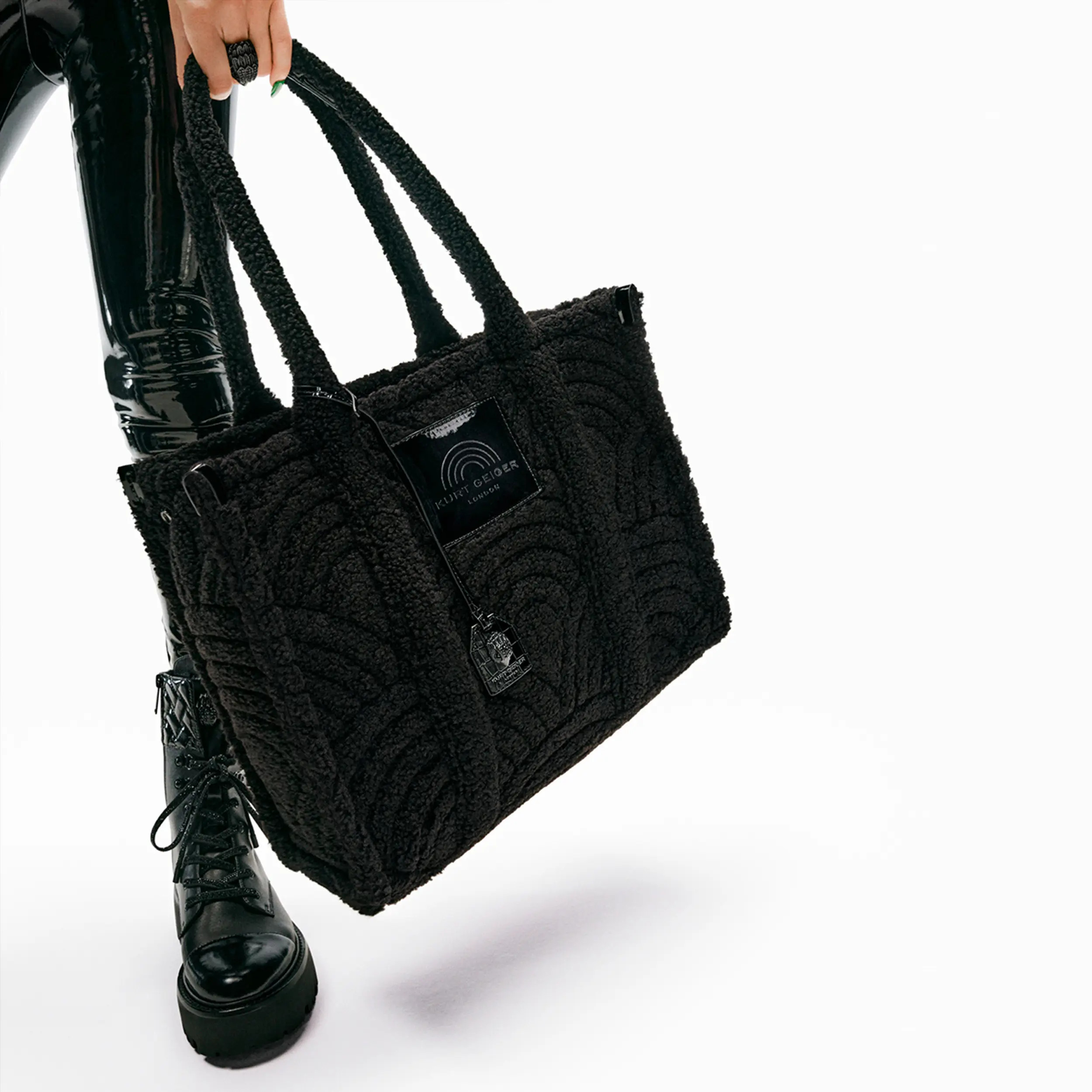 large teddy southbank tote bag | Kurt Geiger US