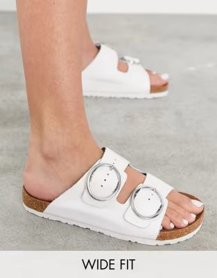 Simply Be wide fit flat sandal with buckle detail in white | ASOS (Global)