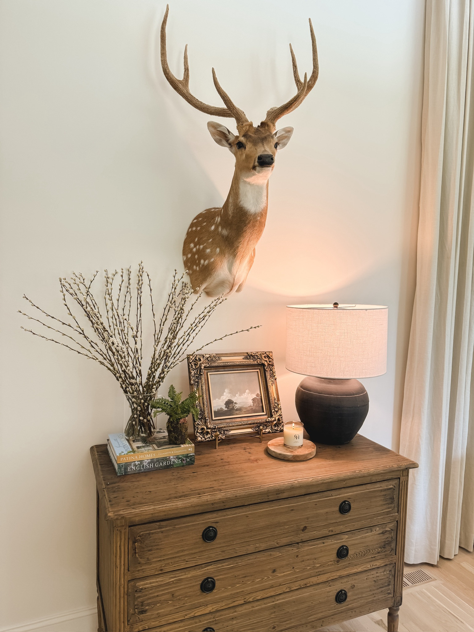 Console moment -
Shelf style - console decor

#LTKHome