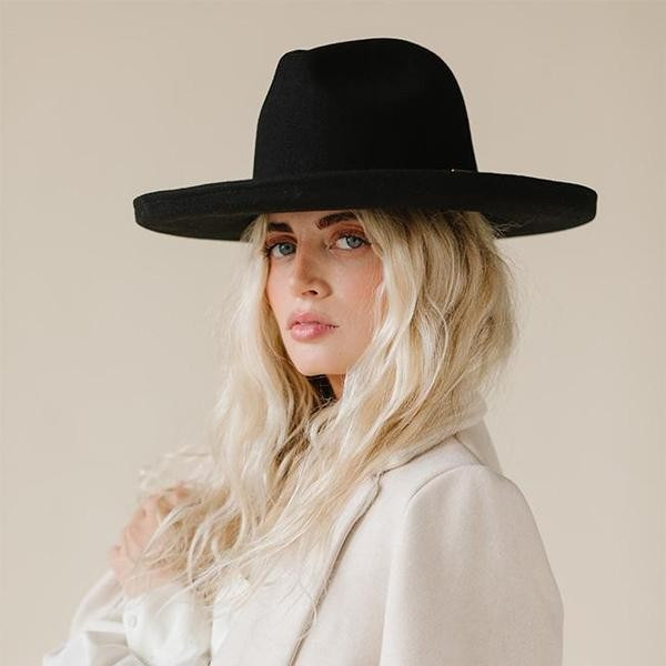 Maude Pencil Brim - Black | Gigi Pip