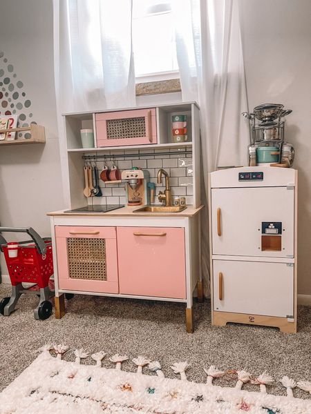 Toddler play kitchen set up ✨

#LTKhome #LTKfamily #LTKkids