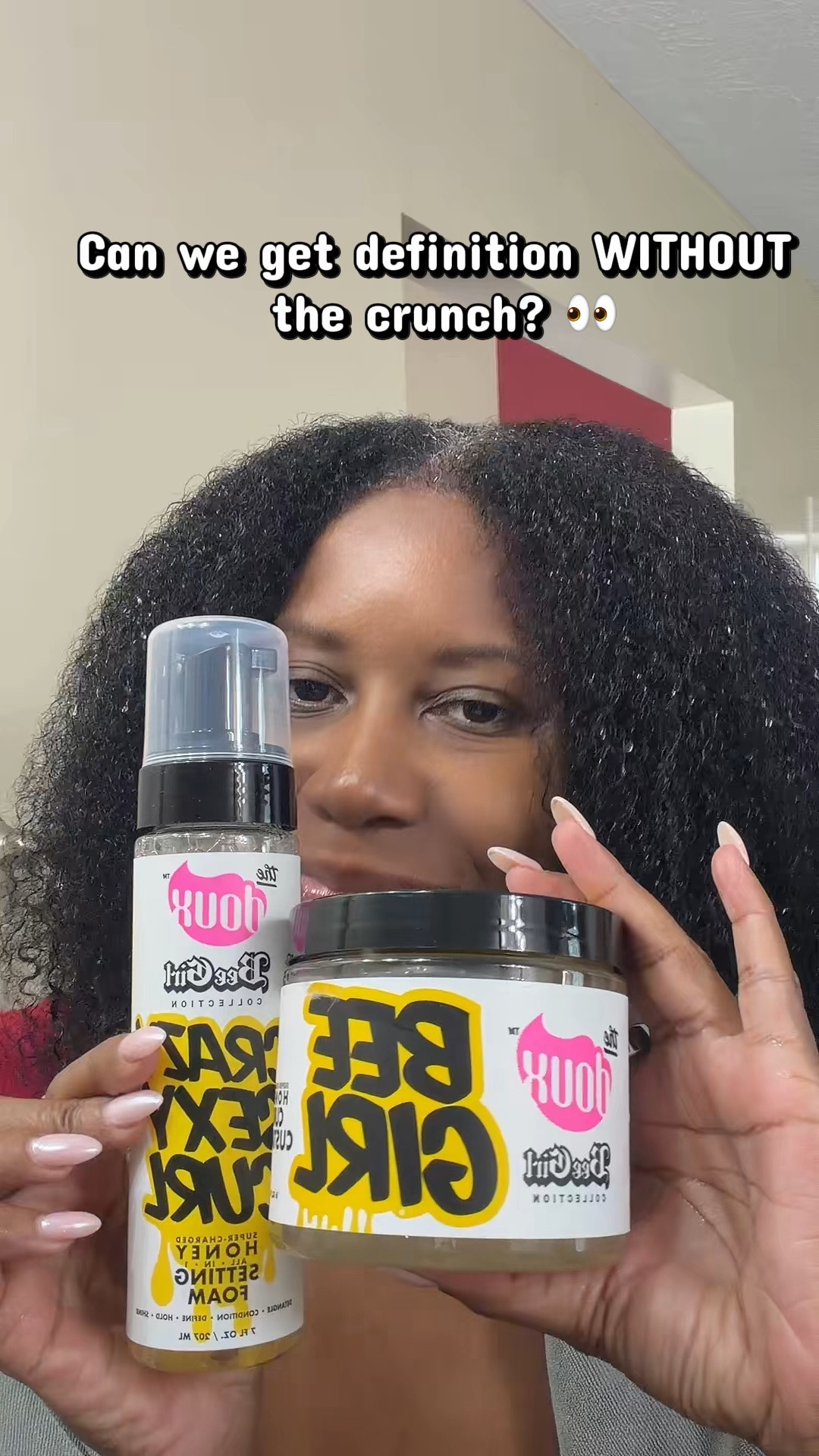 Trying @The Doux Hair Care Bee Girl combo on my curls
Definition, moisture AND hold
without the stiff crunch? We're putting it to the test. Part 2 tomorrow for the final results! #thedoux #beegirlcollection #naturalhair #washngo #curlsfordays