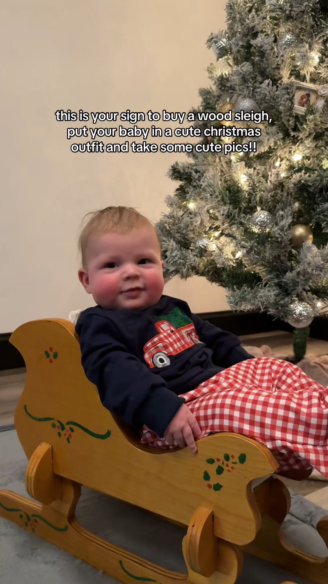 baby christmas photo idea!!