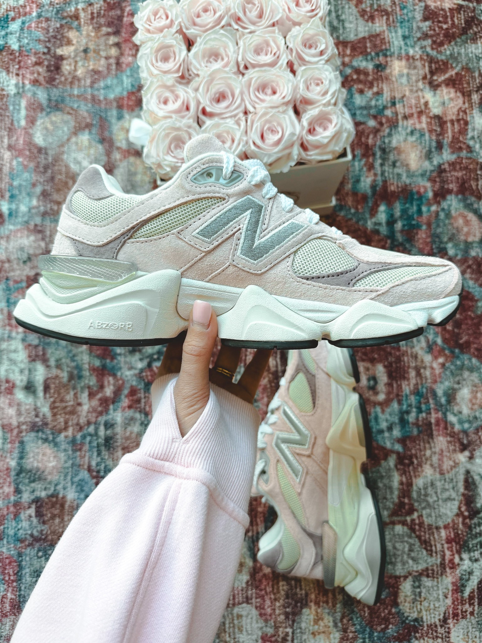 New balance 9060 omg I am obsessed with this pink!!!!! Got my normal size (make sure you get the women’s size since they are unisex) and they fit perfect

 



#LTKShoeCrush #LTKStyleTip #LTKSeasonal