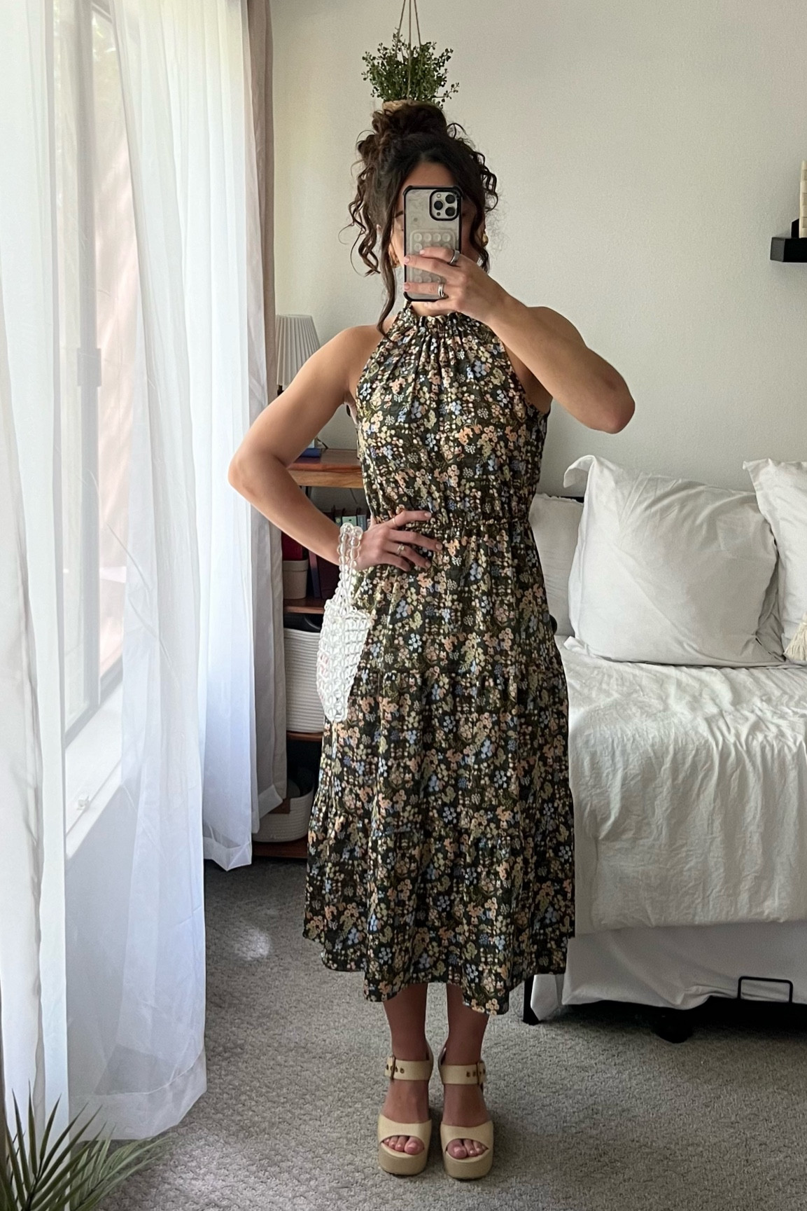 ootd! dress is on sale for $6 in black & pink - this pattern isn’t available anymore! Linking a similar purse



#LTKFindsUnder50 #LTKSaleAlert #LTKFallSale