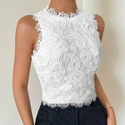 Women Elegant Lace Form-Fitting Sleeveless Round Neck White Camisole Top, Suitable For Commuting, Vacation, Romantic And Wedding Season | SHEIN