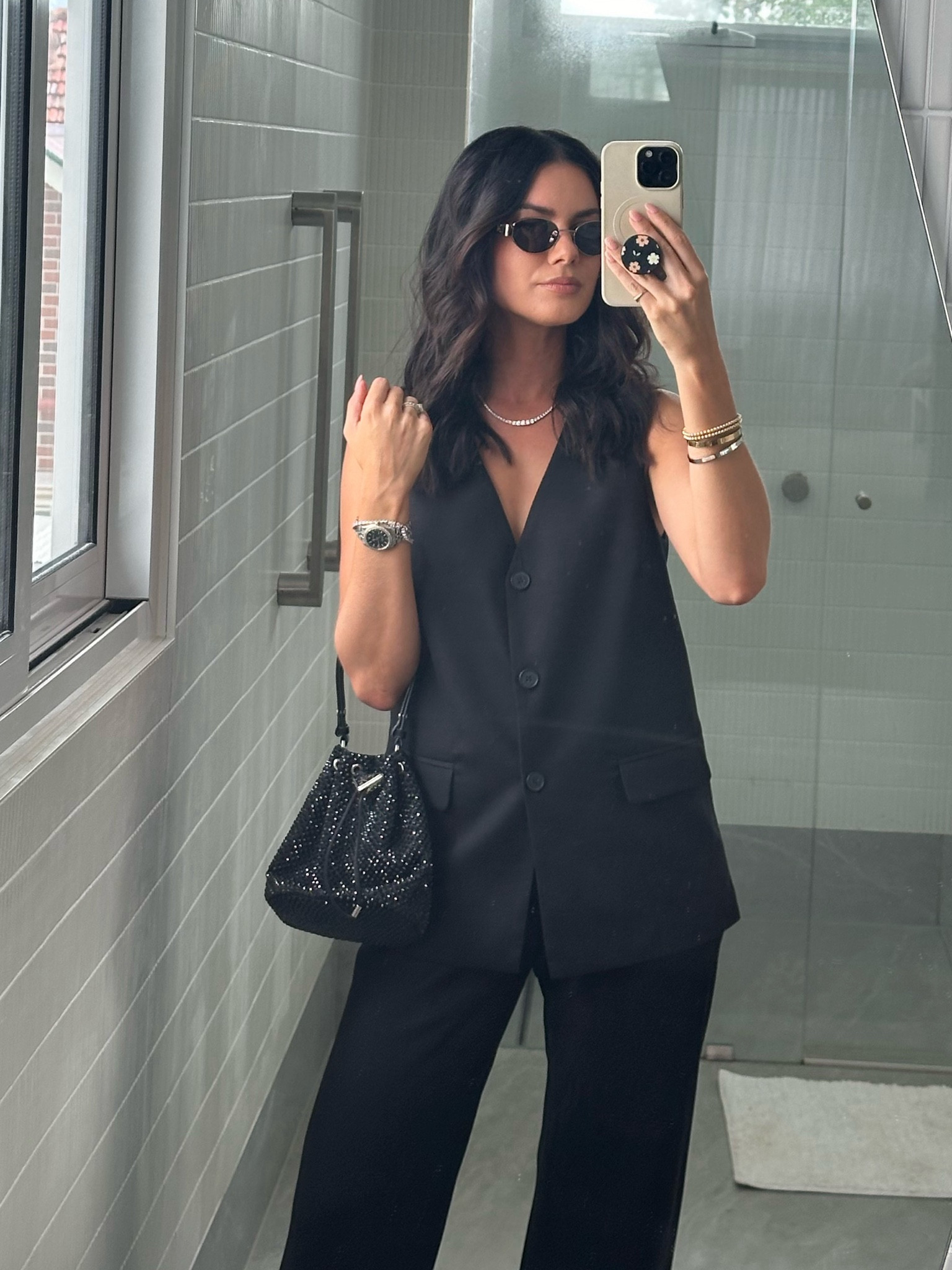 black on black 

#LTKaustralia #LTKworkwear #LTKSeasonal