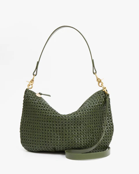 Moyen Messenger | Clare V.