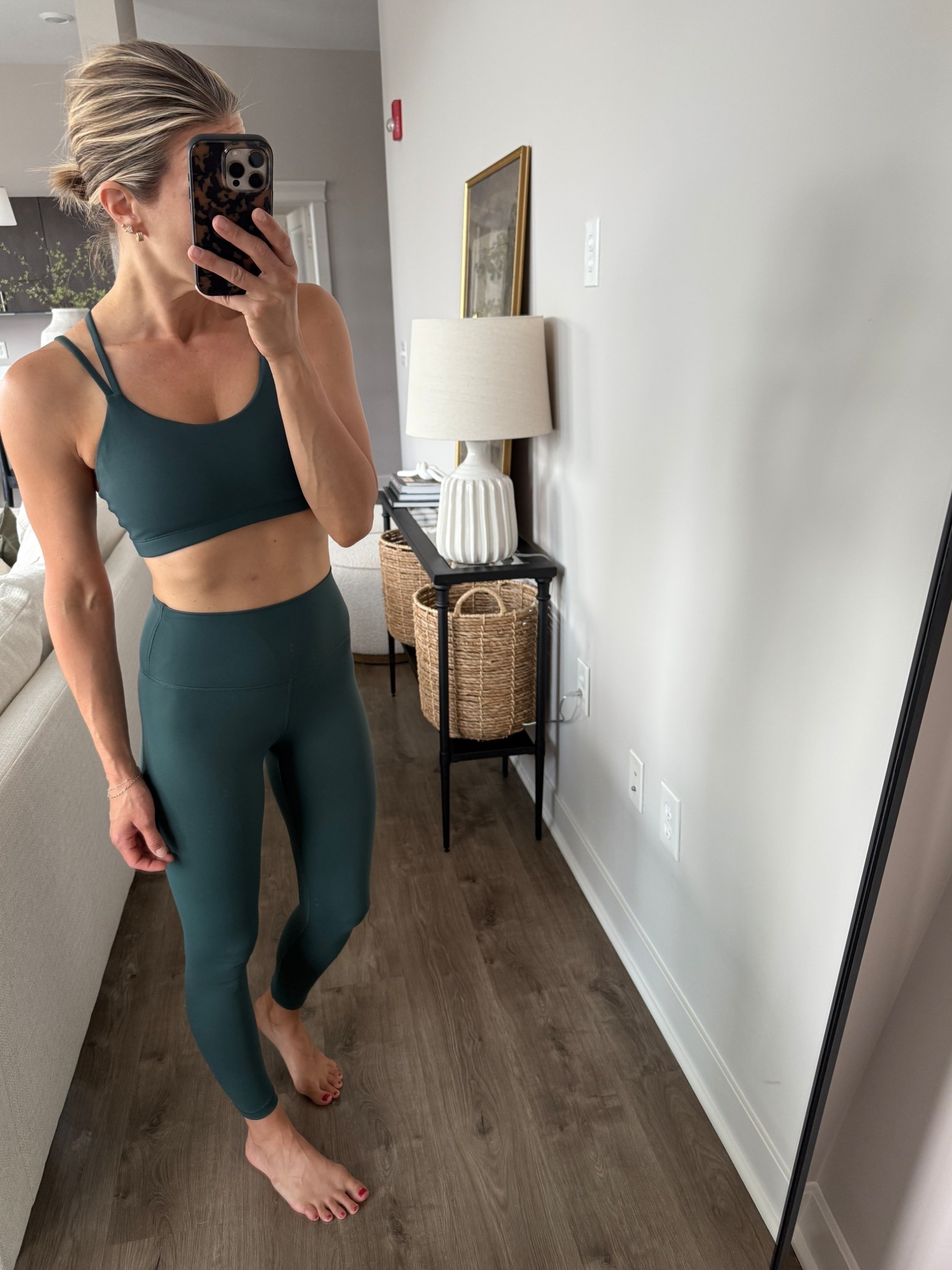 Wearing XS leggings, medium sports bra

#LTKStyleTip #LTKFindsUnder50 #LTKActive