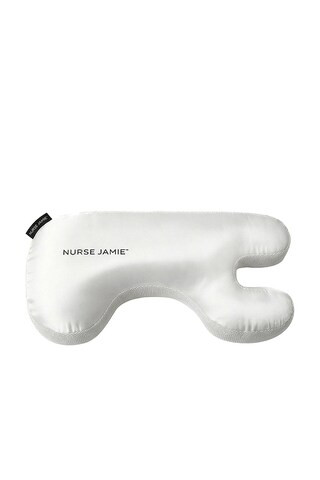 Queen/Standard Pure Silk Pillowcase in Pink | Revolve Clothing (Global)