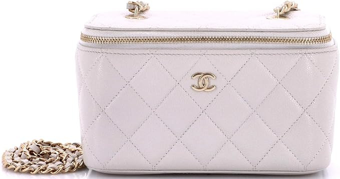 Amazon.com: Chanel, Pre-Loved Classic Vanity Case with Chain Quilted Caviar Small, Gray : Amazon ... | Amazon (US)