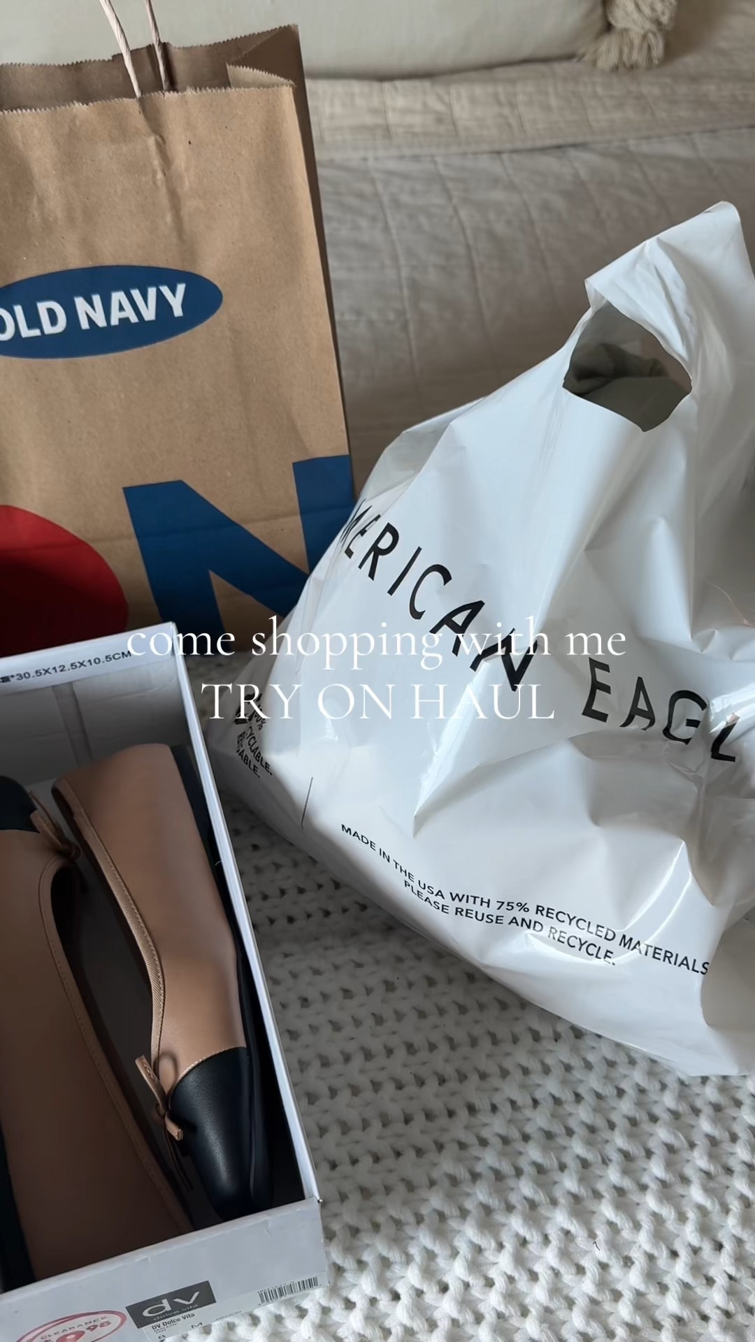 today’s spontaneous shopping trip had some cute finds 🛍️🤭 the ballet flats are sold out but i found some similar ones 