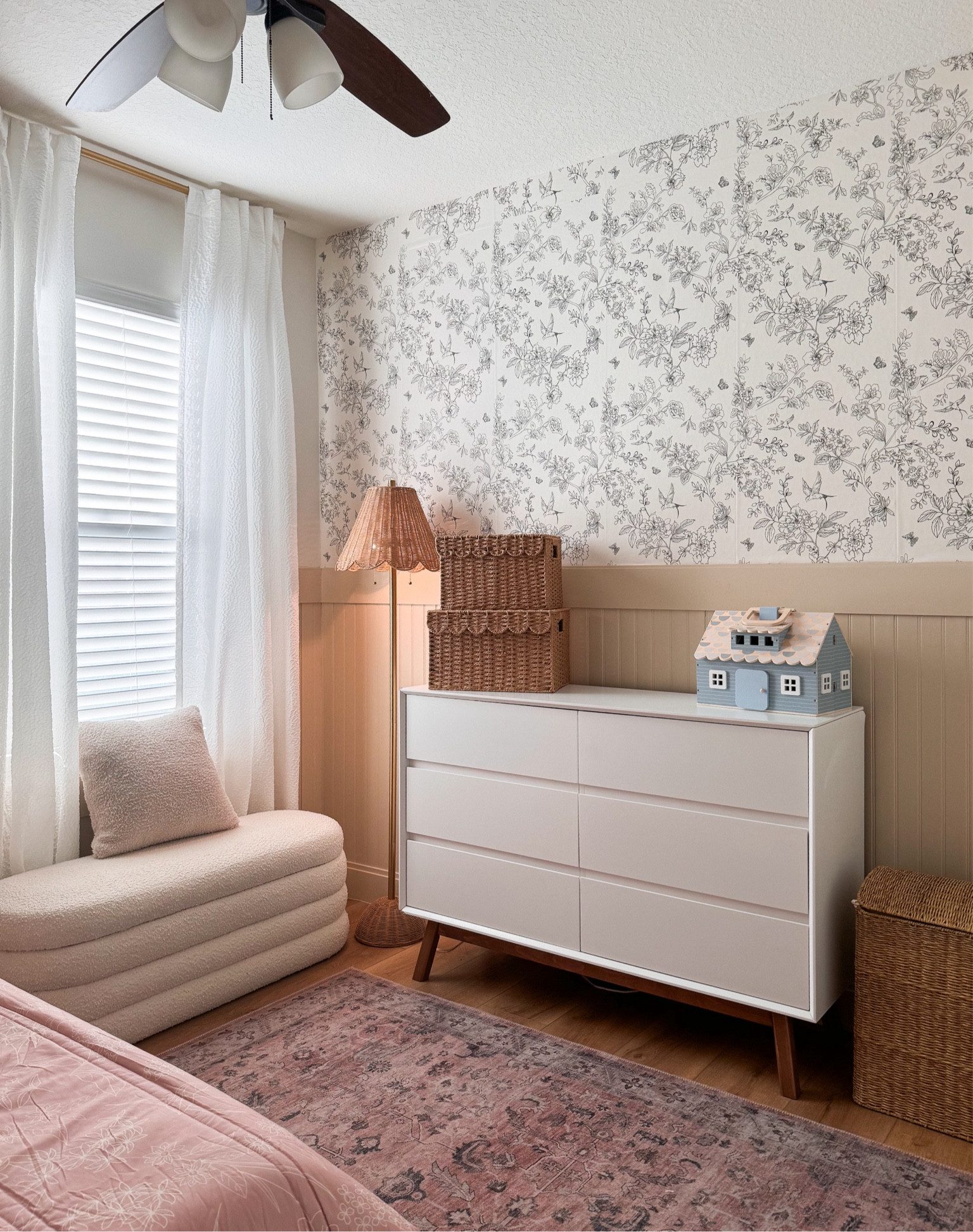 Love this room 🤍🤍 #girlsroom #toddlergirlroom 

#LTKHome