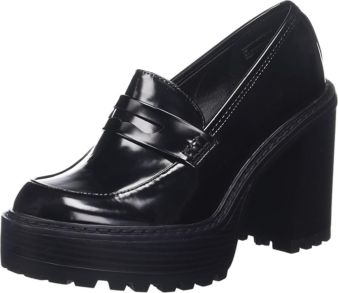 Madden Girl Women's Kassidy Loafer | Amazon (US)