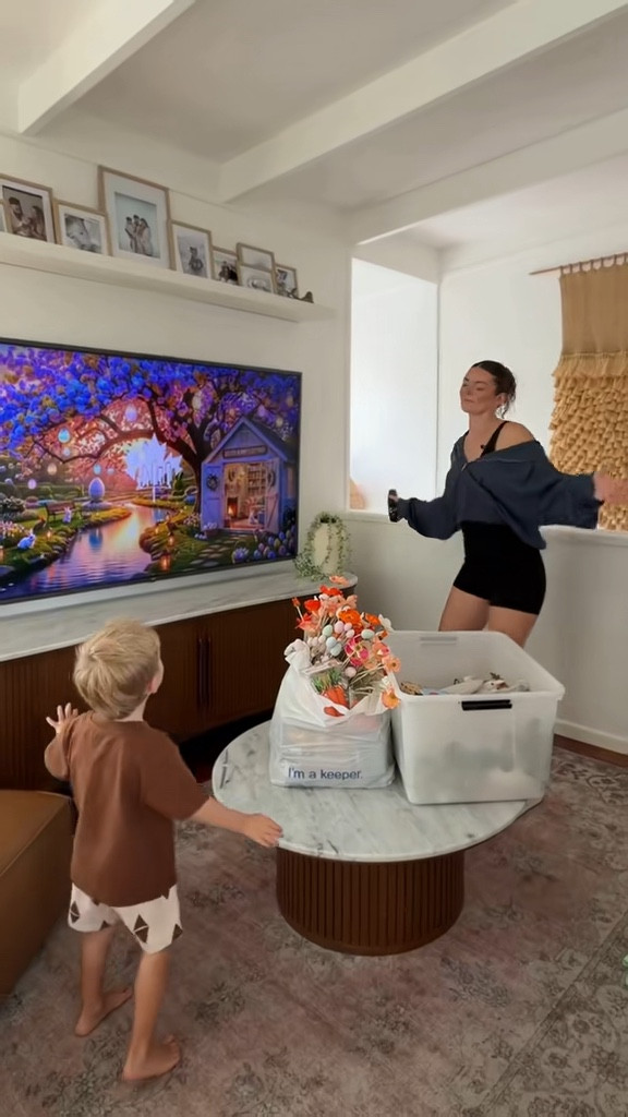 LETS DECORATE ! 🐰 try watching this without laughing at least once 💀🤣 but fr how did I get so lucky with this kid 🥲 ?? His commentary is the sweetest, most wholesome and hilarious thing I’ve ever heard ❤️‍🩹...

#LTKfamily #LTKhome #LTKaustralia