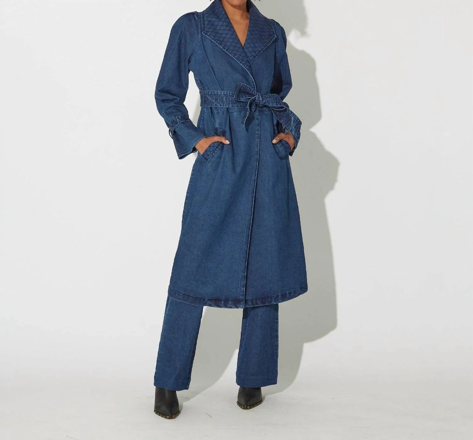 Cara Trench Coat In Medium Wash Indigo | Shop Simon