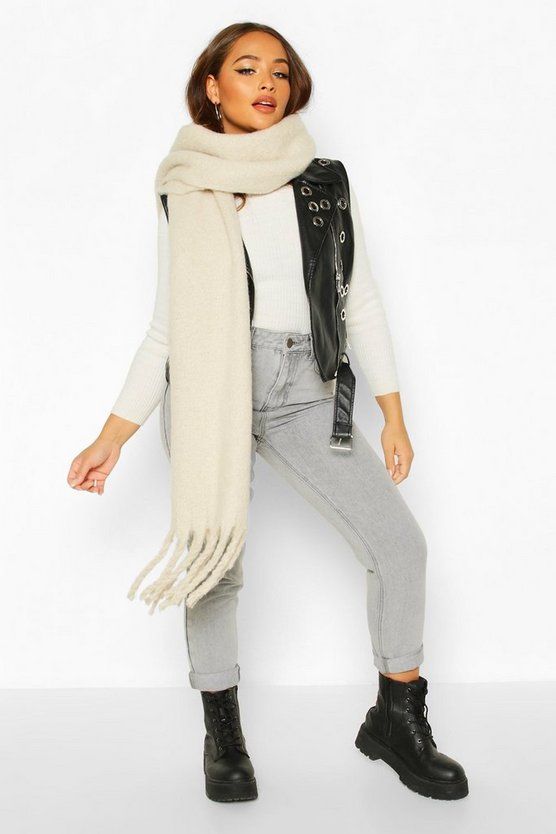 Chunky Oversized Fringe Scarf | Boohoo.com (US & CA)