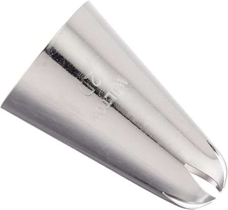 Wilton No. 2D Large Drop Flower Piping Tip | Amazon (US)