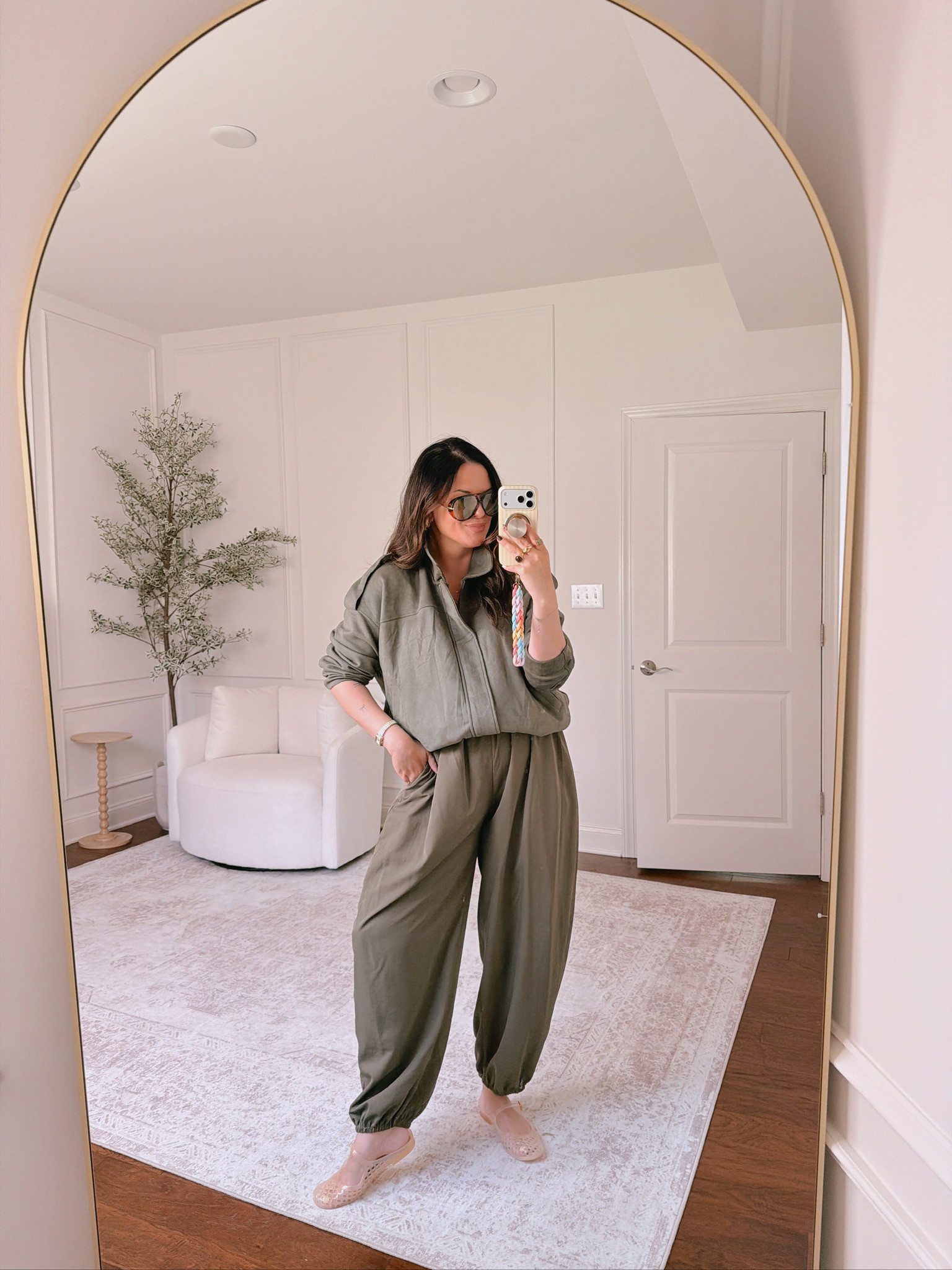 
wearing an XL in both pieces 

 #LTKSeasonal #LTKMidsize
