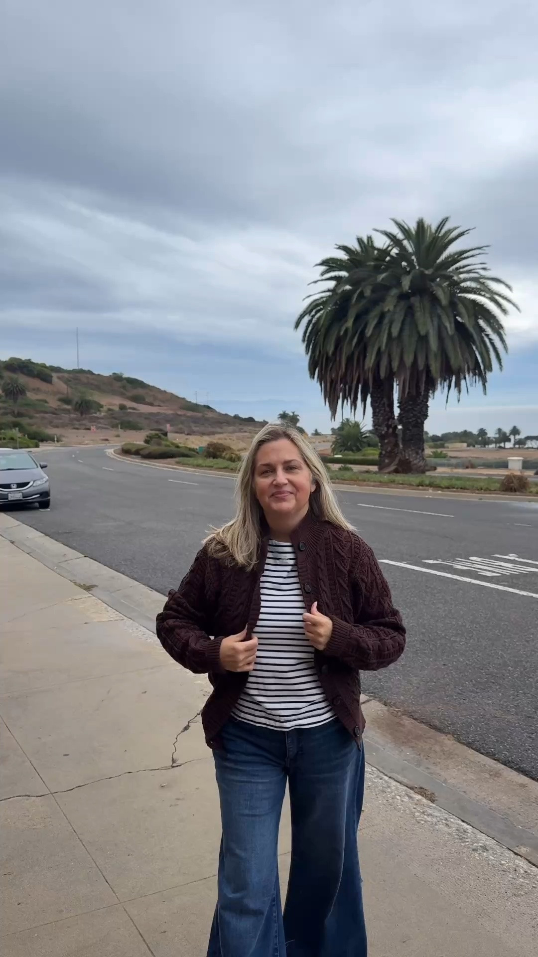 Yesterday truly felt like the start of fall. I’m wearing my new favorite jeans, an old butt, classic boat, neck, mariner, striped T-shirt, and this darling chocolate brown cardigan that is not only affordable, but will look great with everything you wear.  The Meg jean is my favorite style! All of these linked below are the exact same style just different color ways. I am wearing the four petite  ￼

#LTKdayinmylife #LTKSaleAlert #LTKOver40