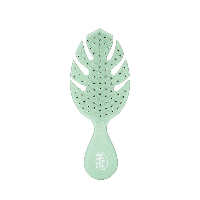 Wet Brush Go Green Mini Detangler, Green - Detangling Travel Hair Brush - Ultra-Soft IntelliFlex ... | Amazon (US)