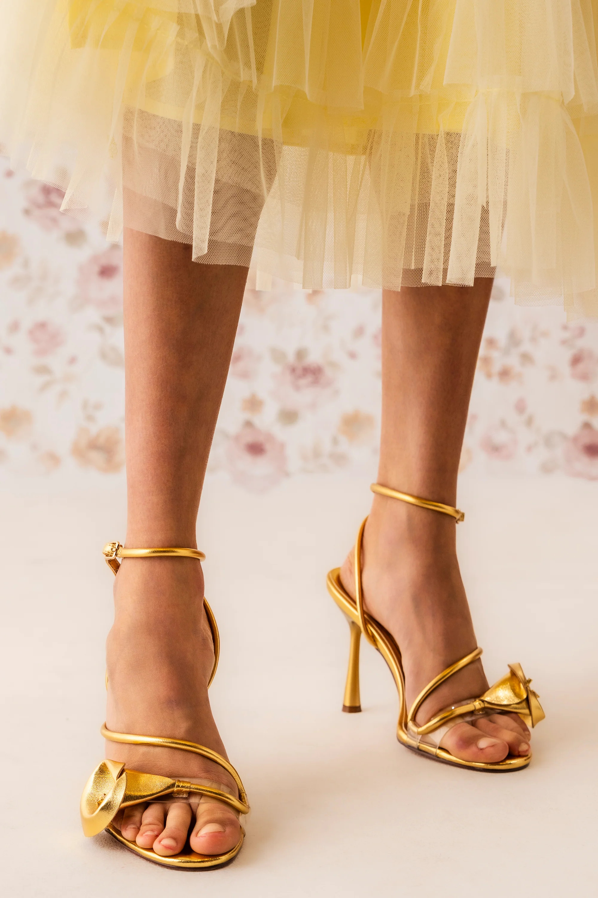 AZALEA WANG NILO GOLD METALLIC FLORAL DECALE STRAP STILETTO SANDAL | AKIRA