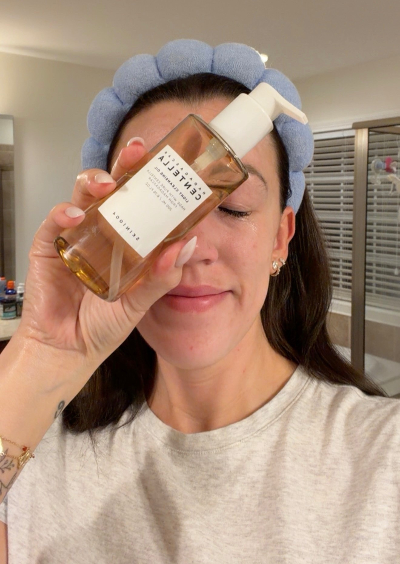 The best oil cleanser 🧼 

#LTKBeauty #LTKmomlife #LTKselfcare