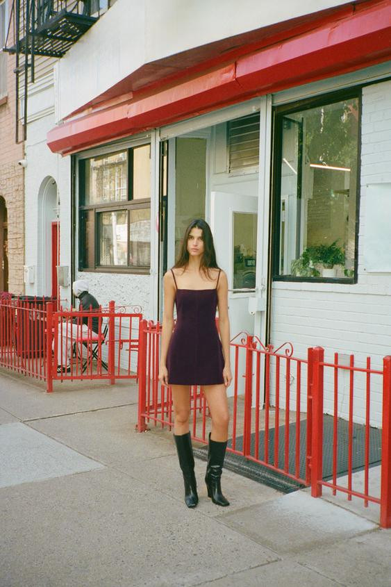 SHORT VOLUMINOUS DRESS | Zara US