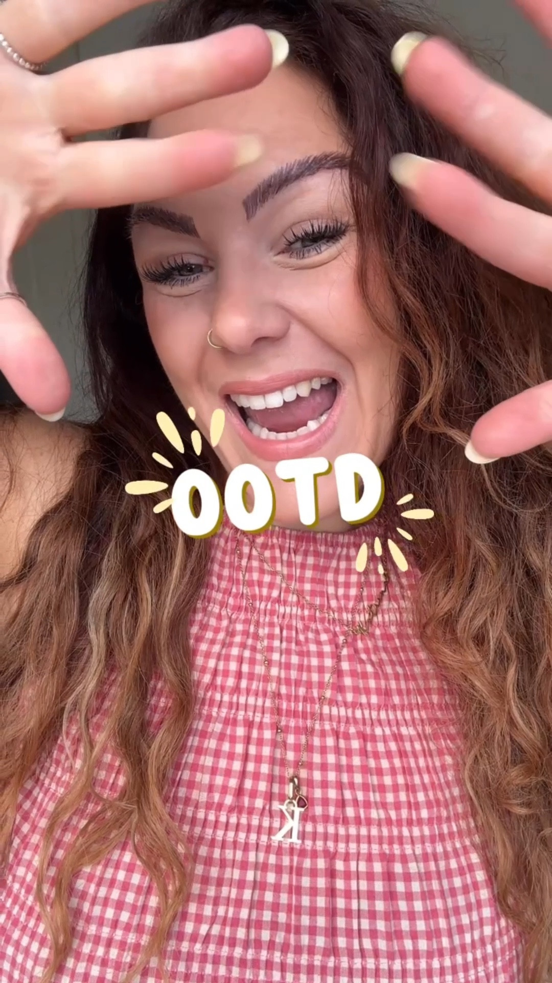 Cute top and trousers outfit! Curve flattering and comfy!!! 


#LTKmidsize #LTKspring #LTKcurves