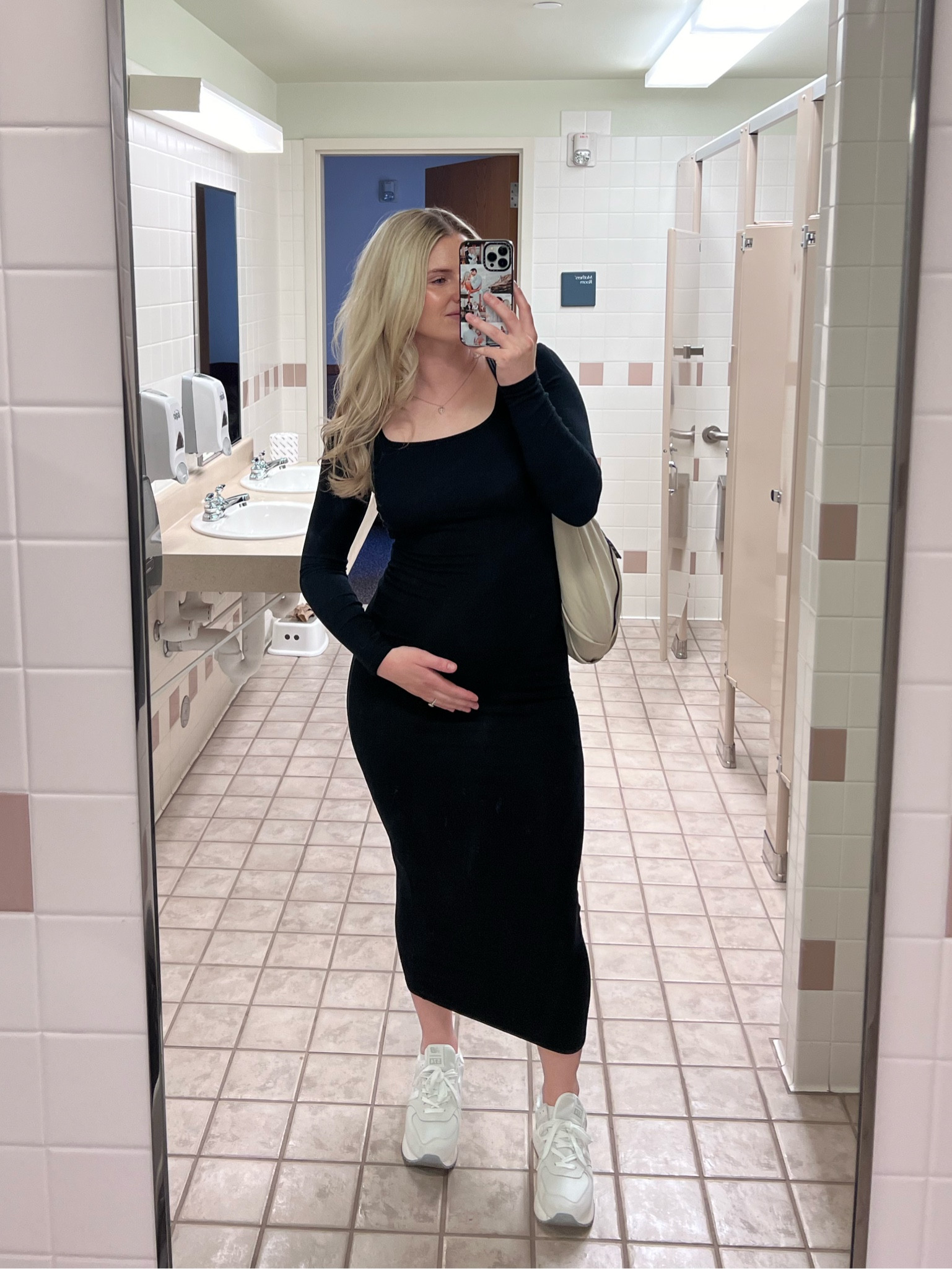 Sunday maternity fit