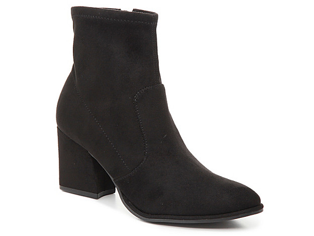 Marc Fisher Leave Bootie - Women's - Black | DSW