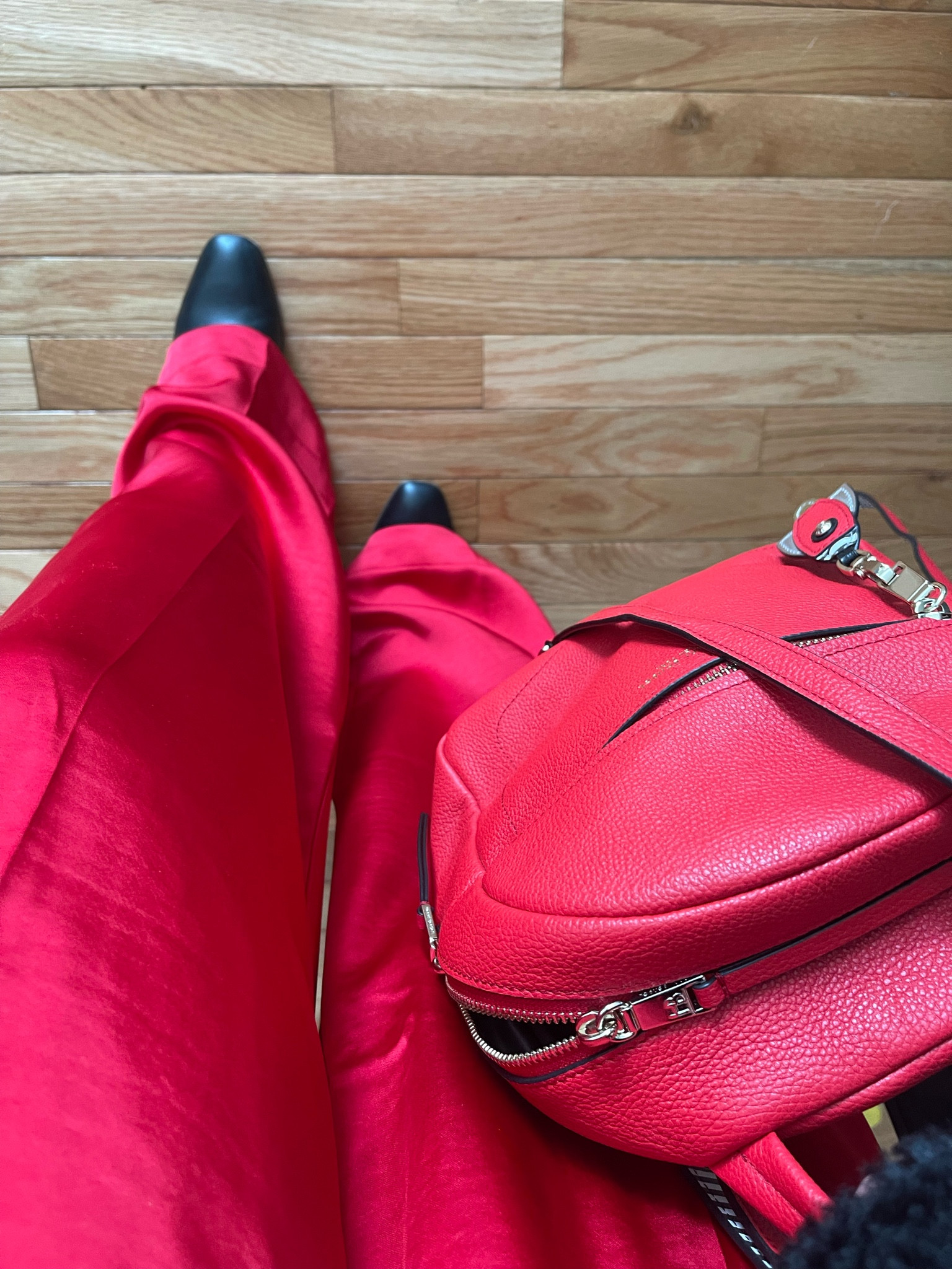 Valentine’s Day Vibes 
❣️🌹💌🍒💒🎒

#LTKSeasonal #LTKstyletip #LTKworkwear