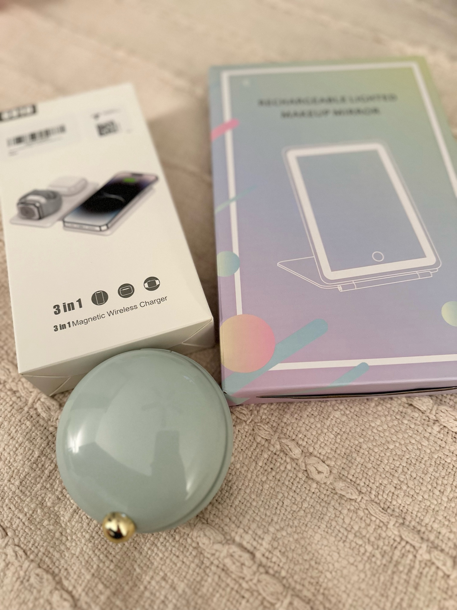 Order a few new travel items for my vacation this weekend!

Pull organizer 
Travel wireless charging pad
Travel light up foldable mirror 

#LTKtravel #LTKfindsunder50