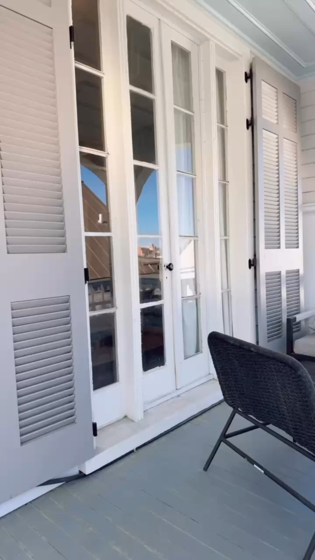 The perfect set for walking around Charleston 😍 I love the floral print! Wearing an XS. 

Loverly Grey, floral matching set, matching shorts set, vacation outfit ideas, spring break outfit ideas, Charleston outfits, girls trip outfit ideas 

#LTKSeasonal #LTKStyleTip #LTKTravel