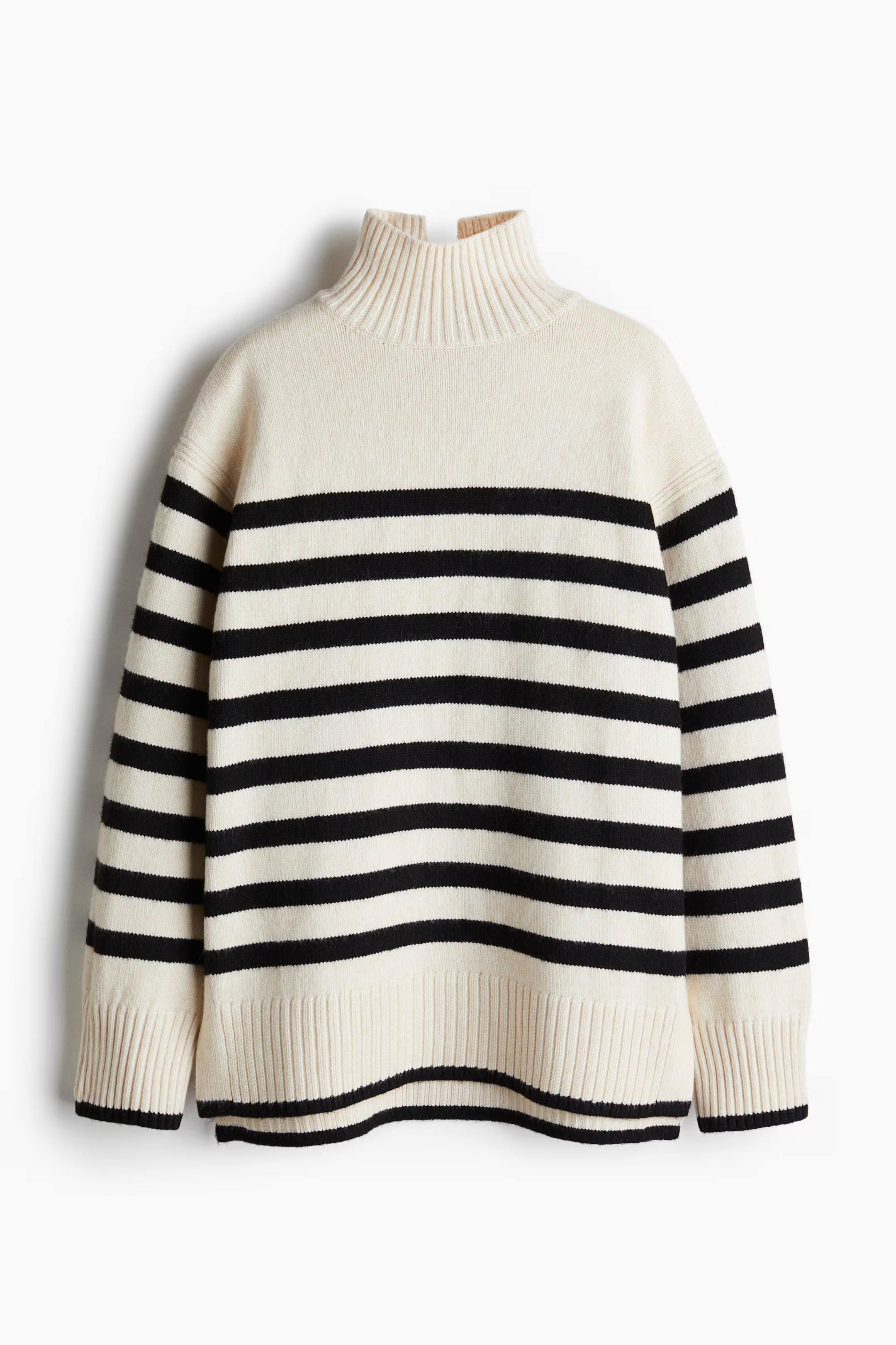 Oversized Turtleneck Sweater | H&M (US + CA)