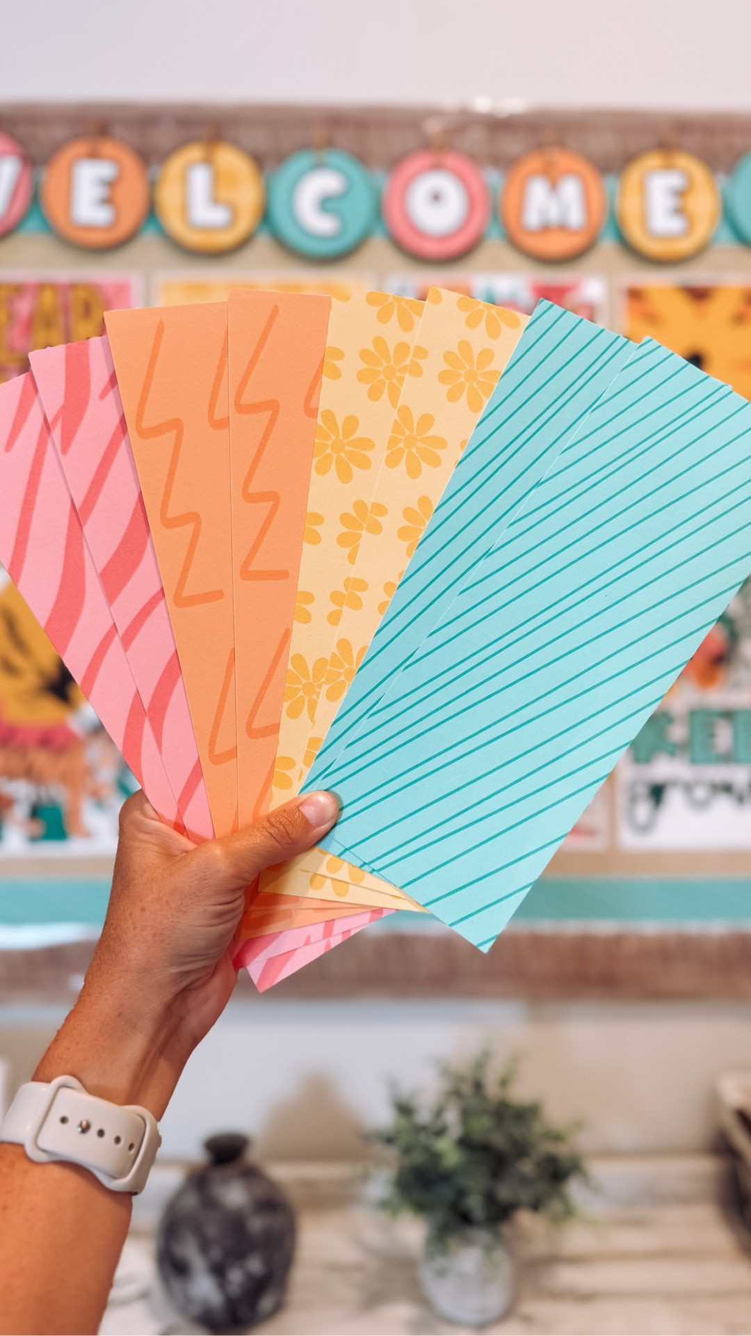 ✨TEACHER TIP✨

A guillotine paper trimmer is a game-changer for cutting printable borders, labels, and more—fast, straight, and stress-free! 🙌

If you’re not using one yet, trust me… your prep time is about to get so much easier! 

#TeacherTips #ClassroomHack #TeacherTools #TimeSavingTips

#LTKFindsUnder50 #LTKFindsUnder100 #LTKSeasonal